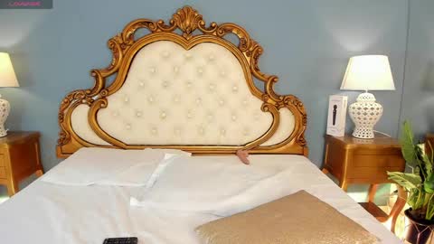 Samantha online show from 04-18-26, 07:07