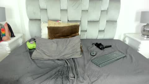 Samantha online show from 01-03-25, 06:44
