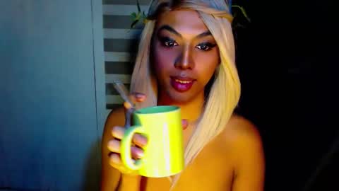 Samantha online show from 12-04-25, 07:44