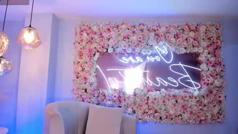 Snapshot of samanthaklein_ chatting on 09-15-25, 12:32 Samantha Klein online show from 09-15-25, 12:32