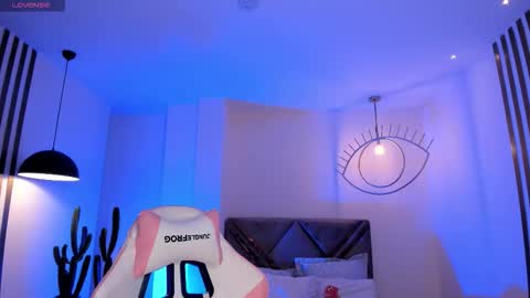 Snapshot of samanthaklein_ chatting on 12-05-25, 02:09 Samantha Klein online show from 12-05-25, 02:09