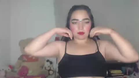 Snapshot of samanthakler17 chatting on 12-31-24, 07:53 samantha online show from 12-31-24, 07:53