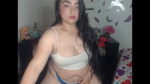 Snapshot of samanthakler17 chatting on 09-13-25, 08:25 samantha online show from 09-13-25, 08:25