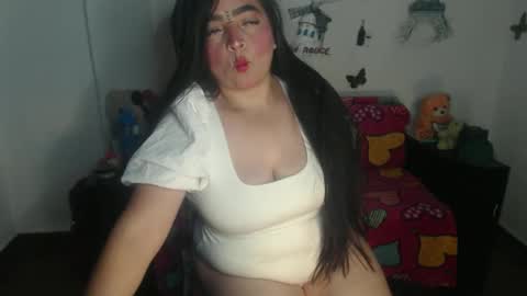 Snapshot of samanthakler17 chatting on 05-06-26, 03:39 samantha online show from 05-06-26, 03:39