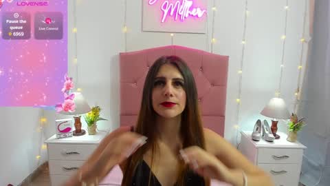 Snapshot of samanthamillher1 chatting on 12-27-24, 12:23 Samy  online show from 12-27-24, 12:23