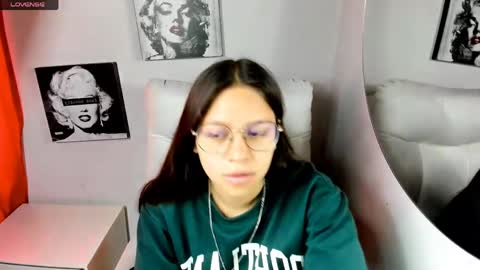 Samantha online show from 04-16-26, 02:40