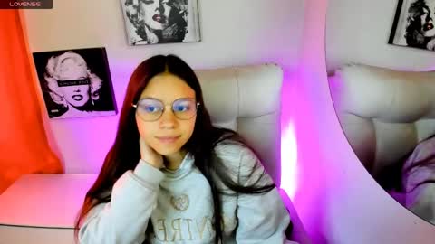 Samantha online show from 04-20-26, 02:53