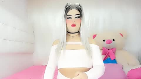 samanthax_xissadora1 online show from 02-09-25, 05:29