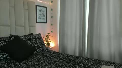 Samixmami online show from 02-05-25, 09:40