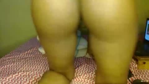 Snapshot of samanthjey chatting on 12-04-25, 08:06 manth online show from 12-04-25, 08:06