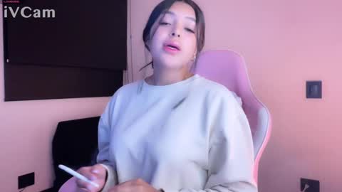 Snapshot of samara_lam chatting on 03-12-25, 05:02 Sammy  online show from 03-12-25, 05:02