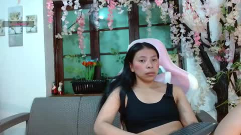 Snapshot of samara_selene chatting on 06-05-26, 03:13 SAMARA online show from 06-05-26, 03:13