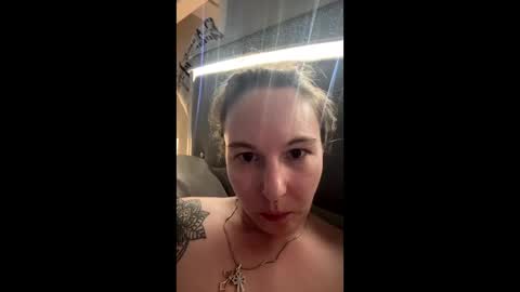samariewh1115 online show from 05-10-26, 06:07