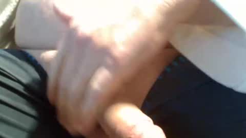 Snapshot of samasizxx chatting on 12-14-25, 03:17 samasizxx online show from 12-14-25, 03:17