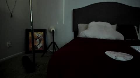 Yaya online show from 09-24-25, 03:54