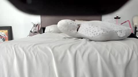 Yaya online show from 10-04-25, 06:50