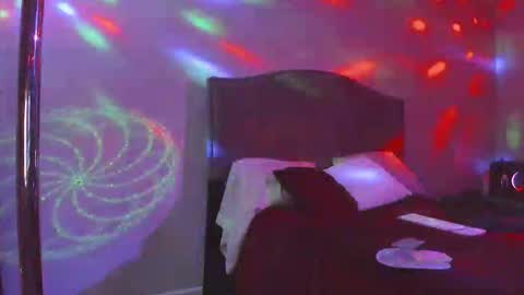 Snapshot of samatha1998 chatting on 02-03-26, 02:53 Yaya online show from 02-03-26, 02:53