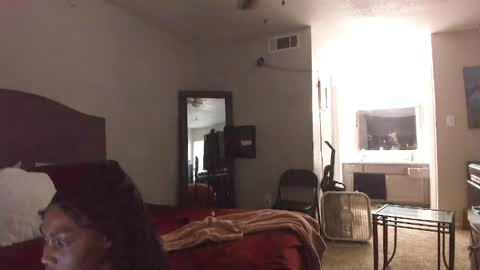 Yaya online show from 04-12-26, 10:26