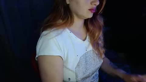Snapshot of samatha_squirts chatting on 09-19-25, 04:14 samatha_squirts online show from 09-19-25, 04:14