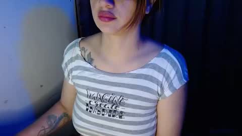 Snapshot of samatha_squirts chatting on 09-27-25, 06:40 samatha_squirts online show from 09-27-25, 06:40