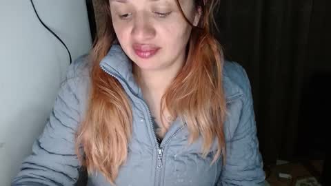 Snapshot of samatha_squirts chatting on 10-05-25, 02:32 samatha_squirts online show from 10-05-25, 02:32