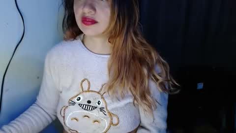 Snapshot of samatha_squirts chatting on 10-15-25, 12:11 samatha_squirts online show from 10-15-25, 12:11