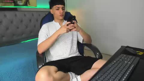 Sam online show from 06-22-26, 01:08