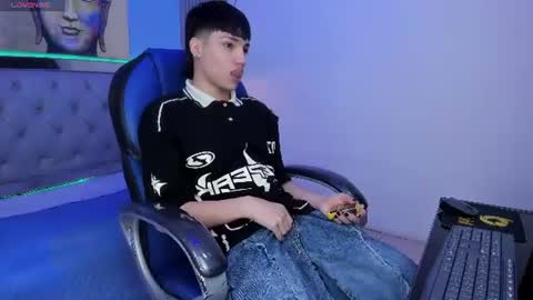 Sam online show from 07-22-26, 12:30
