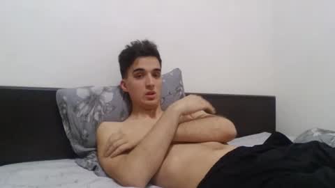 Snapshot of samcumtv chatting on 11-28-25, 07:05 multitooman online show from 11-28-25, 07:05