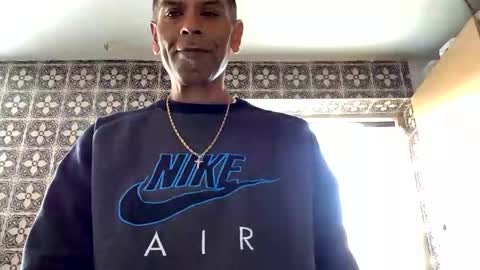 samegee online show from 09-15-25, 02:39