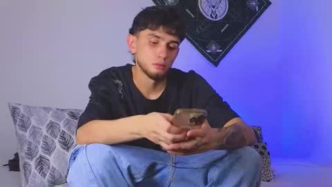 samevansx online show from 11-08-25, 07:56