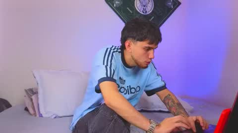 samevansx online show from 12-01-25, 06:35