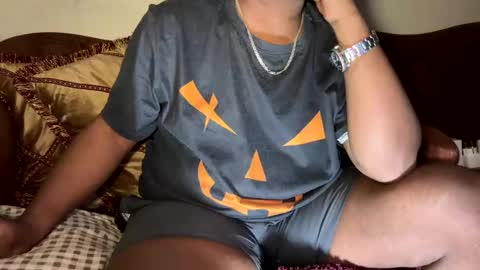 Snapshot of samgreat60 chatting on 02-14-26, 12:18 samgreat60 online show from 02-14-26, 12:18