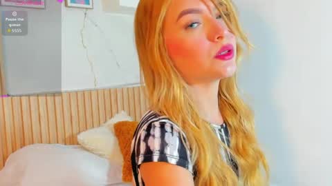 Samanta online show from 04-11-26, 11:42