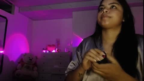 Snapshot of samirabunny_222 chatting on 04-23-26, 09:52 Danna dulce online show from 04-23-26, 09:52