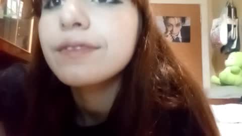 Snapshot of samiravilmont chatting on 11-01-25, 01:46 Mira online show from 11-01-25, 01:46