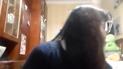 Snapshot of samiravilmont chatting on 11-26-25, 03:46 Mira online show from 11-26-25, 03:46