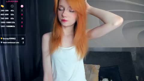 Snapshot of samkelker chatting on 06-22-26, 12:46 Mozelle online show from 06-22-26, 12:46