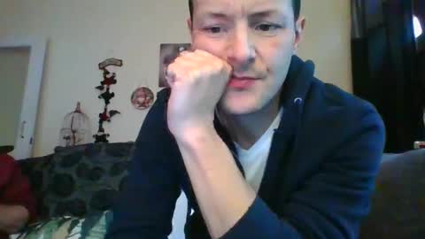 Snapshot of samlatty007 chatting on 01-01-25, 03:03 sexy lad looking for fun online show from 01-01-25, 03:03