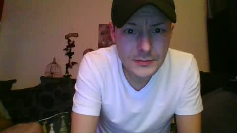 Snapshot of samlatty007 chatting on 01-01-25, 06:16 sexy lad looking for fun online show from 01-01-25, 06:16