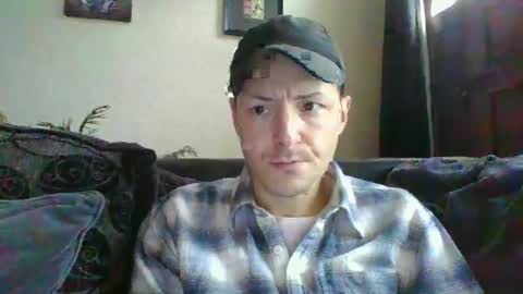 Snapshot of samlatty007 chatting on 01-17-25, 01:46 sexy lad looking for fun online show from 01-17-25, 01:46