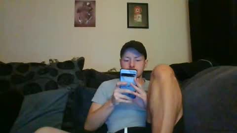 Snapshot of samlatty007 chatting on 01-25-25, 07:39 sexy lad looking for fun online show from 01-25-25, 07:39