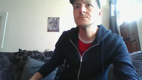 Snapshot of samlatty007 chatting on 02-06-25, 11:43 sexy lad looking for fun online show from 02-06-25, 11:43