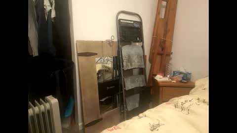 Snapshot of sammcmillan64 chatting on 03-15-26, 09:04 sammcmillan64 online show from 03-15-26, 09:04