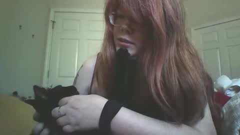 Snapshot of sammy_lyn chatting on 06-05-26, 02:45 Sam online show from 06-05-26, 02:45