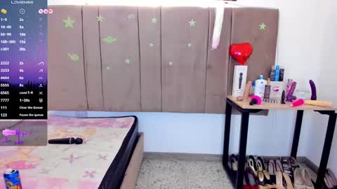 Snapshot of sammy_mature_ chatting on 01-23-25, 04:09 Sammy online show from 01-23-25, 04:09