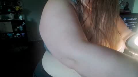 Snapshot of sammytimelove chatting on 07-07-26, 10:47 Sammy Time online show from 07-07-26, 10:47