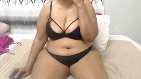 Snapshot of sammyxxx393 chatting on 05-20-26, 05:52 sammyxxx393 online show from 05-20-26, 05:52