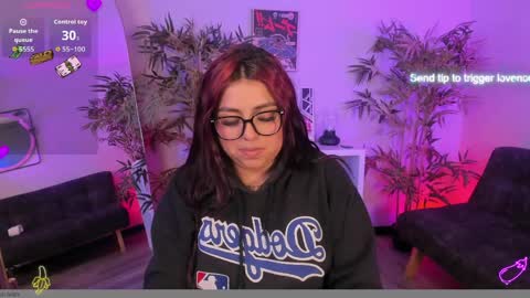 Sammy  online show from 04-11-26, 08:51