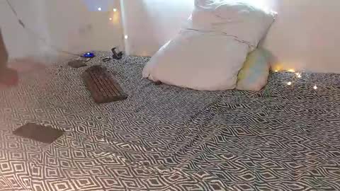 Samantha ferrer online show from 01-14-25, 05:34